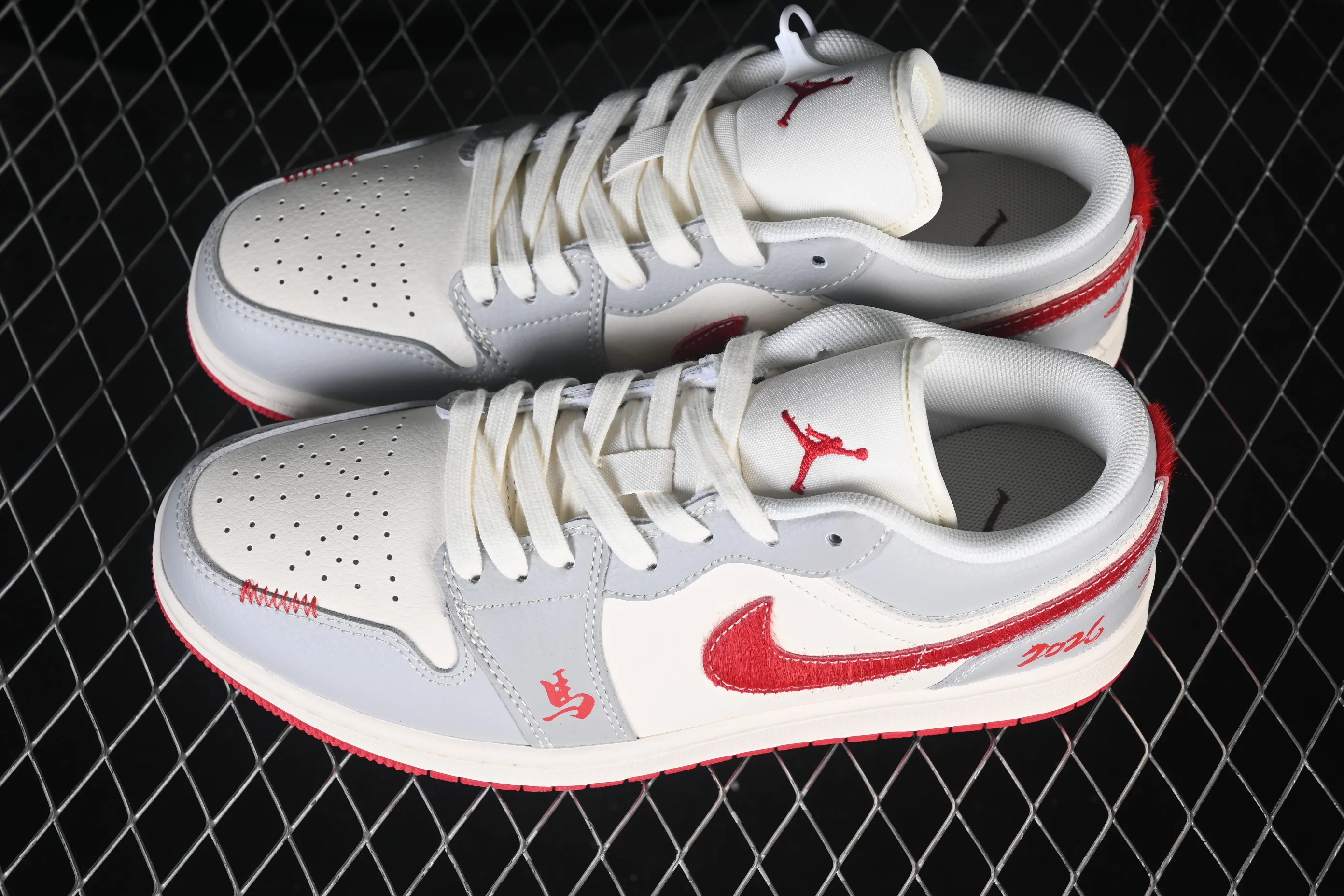 All categories Air Jordan Jordan series basketball shoes Air Jordan 1 Low High-end customized low-top sneakers Air Jordan 1 Low AJ1 Joe 1 Year of the Horse limited edition Red Pony High-end customized low-top retro basketball shoes MZ9588-841
